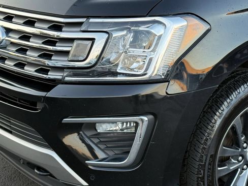 Used 2020 Ford Expedition Max Limited AWD/4WD image 10