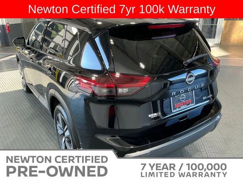 Used 2025 Nissan Rogue SL w/ SL Premium Package AWD/4WD image 23