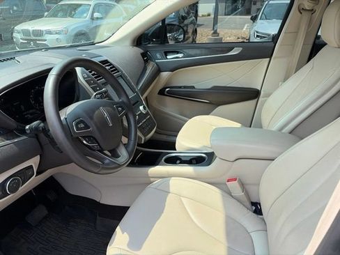 Certified 2019 Lincoln MKC Reserve AWD/4WD image 14