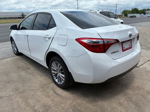 Used 2014 Toyota Corolla LE FWD image 9