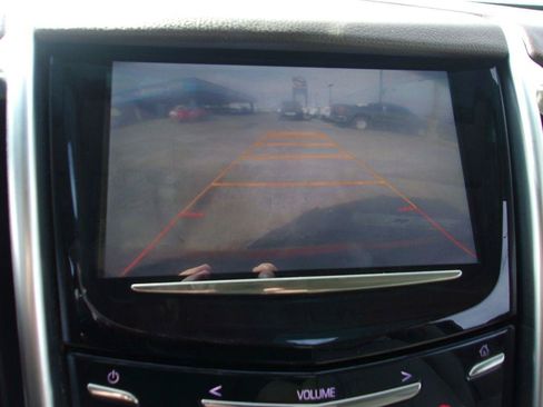 Used 2015 Cadillac SRX Luxury FWD image 10