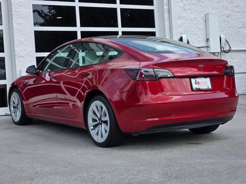 Used 2023 Tesla Model 3 Standard Range RWD image 5