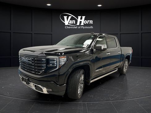 Used 2024 GMC Sierra 1500 Denali Ultimate AWD/4WD image 3
