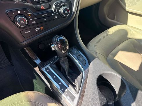 Used 2011 Kia Optima EX w/ Premium Pkg FWD image 28