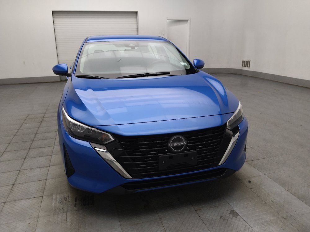 Used 2025 Nissan Sentra SV FWD image 14