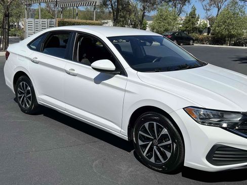 Used 2022 Volkswagen Jetta S FWD image 41