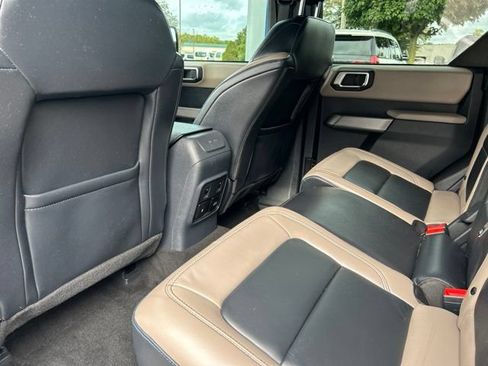 Used 2022 Ford Bronco Wildtrak AWD/4WD image 13