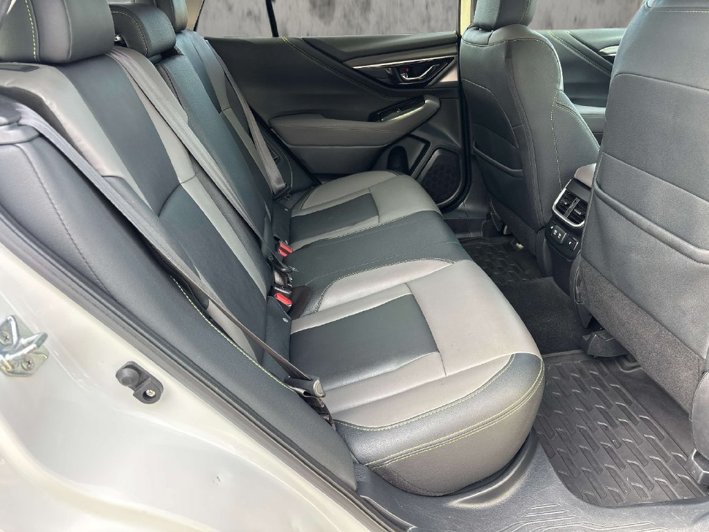 Used 2021 Subaru Outback Onyx Edition XT AWD/4WD image 20