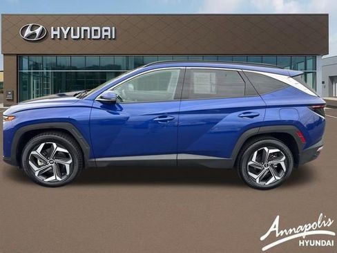 Certified 2022 Hyundai Tucson Limited AWD/4WD image 3