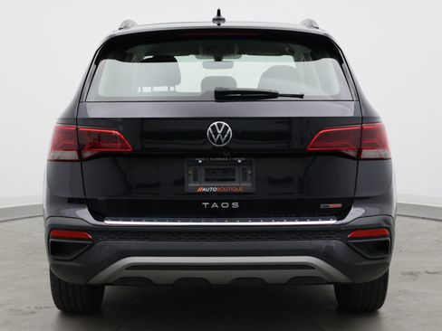 Used 2023 Volkswagen Taos S FWD image 6