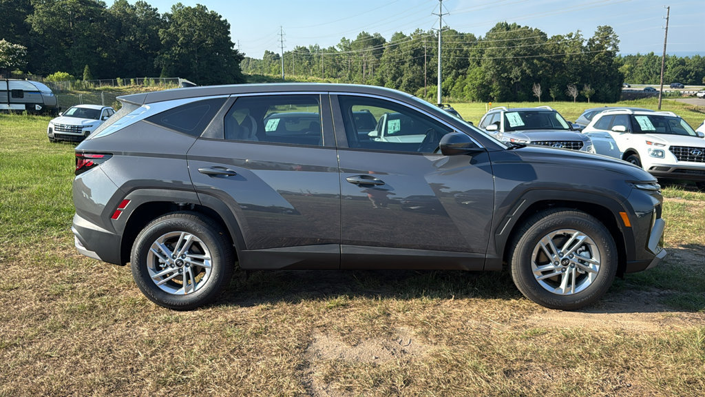 New 2026 Hyundai Tucson SE FWD image 8