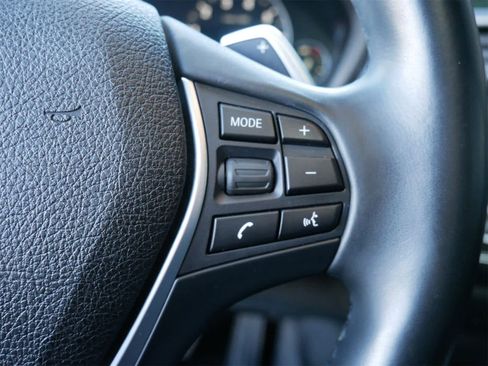 Used 2018 BMW 340i xDrive Sedan image 16