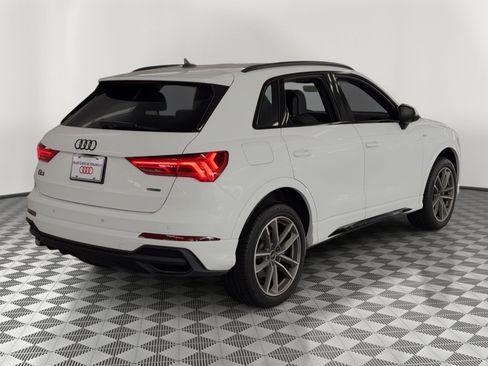 Used 2025 Audi Q3 2.0T Premium w/ Convenience Package AWD/4WD image 9
