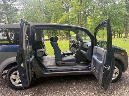 Used 2003 Honda Element EX image 65