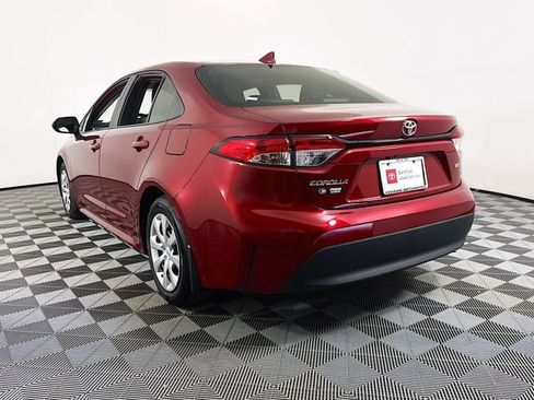 Certified 2025 Toyota Corolla LE image 20
