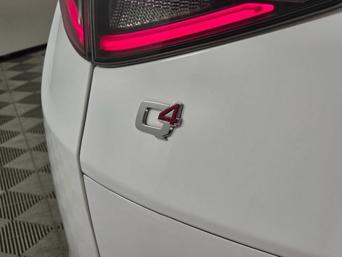 Used 2024 Alfa Romeo Stelvio Veloce AWD/4WD image 12