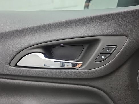 Used 2023 Chevrolet Equinox LT w/ LPO, Floor Liner Package AWD/4WD image 22