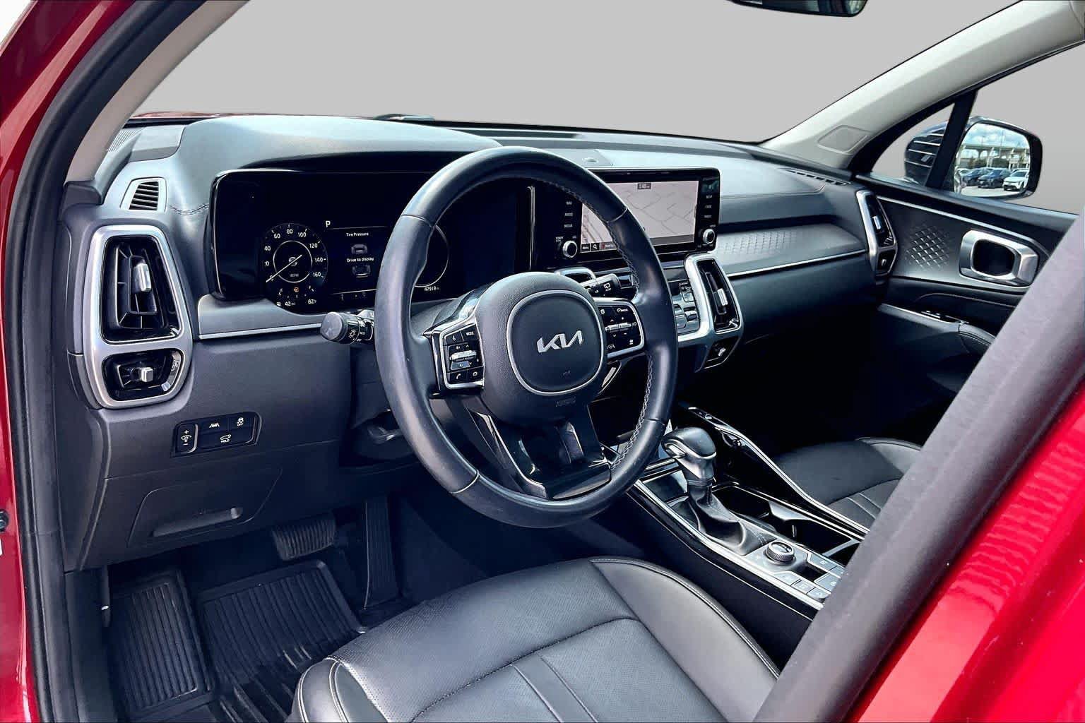 Certified 2023 Kia Sorento SX AWD/4WD image 15