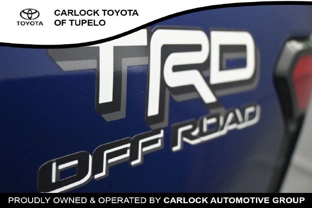Used 2025 Toyota Tacoma TRD Off-Road AWD/4WD image 16