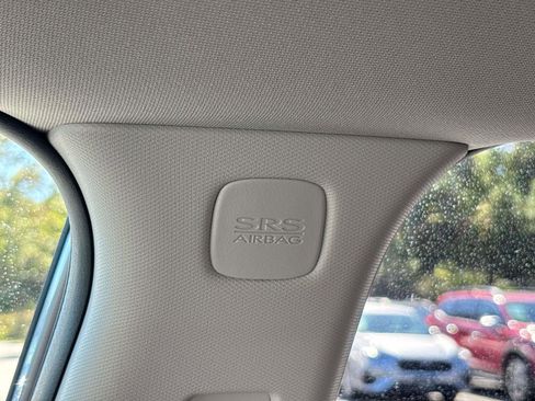 Used 2019 Subaru Crosstrek 2.0i Premium image 30