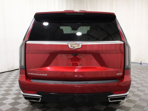 Certified 2024 Cadillac Escalade Premium Luxury w/ Performance Package AWD/4WD image 33