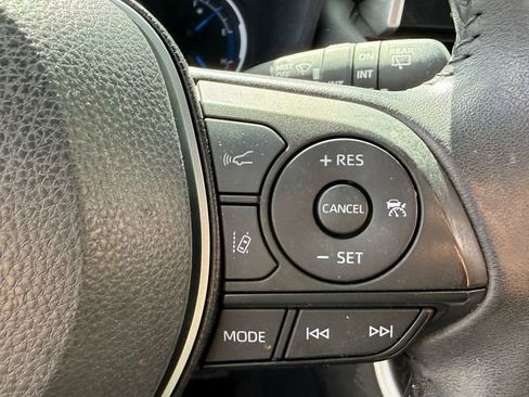 Used 2022 Toyota RAV4 XSE image 32