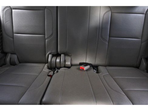 Used 2018 GMC Yukon SLT RWD image 16
