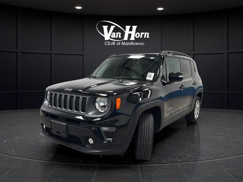 Used 2022 Jeep Renegade Limited AWD/4WD image 3
