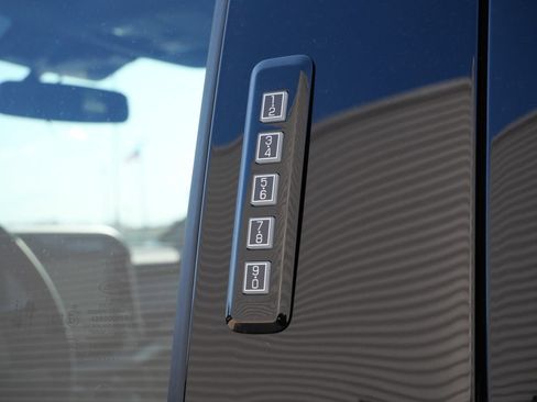 New 2026 Ford F250 Lariat w/ Black Appearance Package AWD/4WD image 13