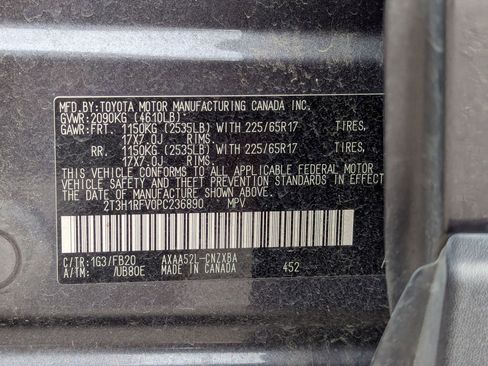 Used 2023 Toyota RAV4 LE image 34