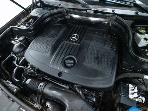 Used 2014 Mercedes-Benz GLK 250 BlueTEC 4MATIC image 13