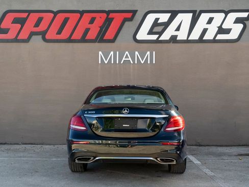 Used 2017 Mercedes-Benz E 300 image 7