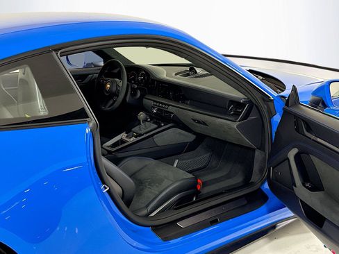 Used 2023 Porsche 911 GT3 RWD image 26