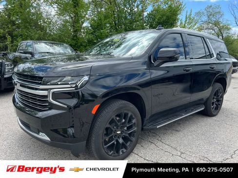 Used 2023 Chevrolet Tahoe LT w/ Luxury Package AWD/4WD image 6