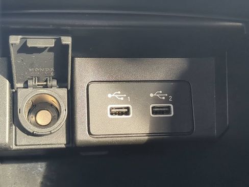 Used 2022 Honda Accord Sport image 19
