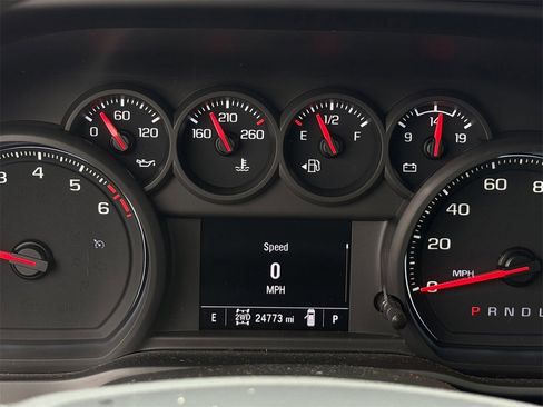 Certified 2023 Chevrolet Silverado 1500 Custom image 15