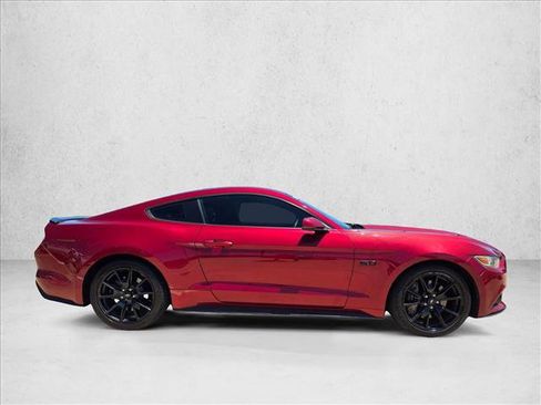 Used 2017 Ford Mustang GT Premium w/ Equipment Group 401A RWD image 4