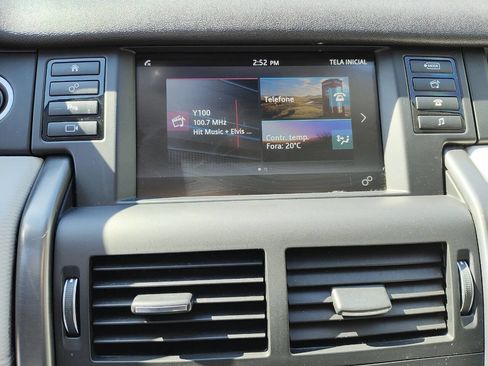 Used 2017 Land Rover Discovery Sport HSE image 31