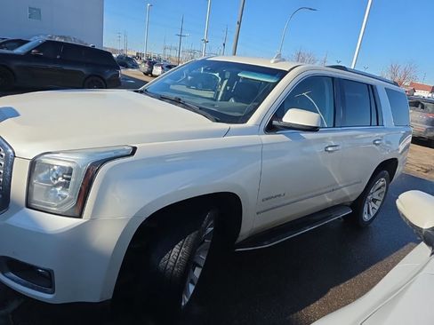 Used 2015 GMC Yukon Denali w/ Open Road Package image 5