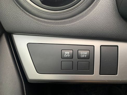 Used 2013 MAZDA MAZDA3 i Touring w/ Preferred Equipment Pkg image 12