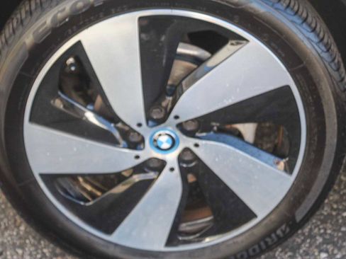 Used 2017 BMW i3 w/ Range Extender image 10