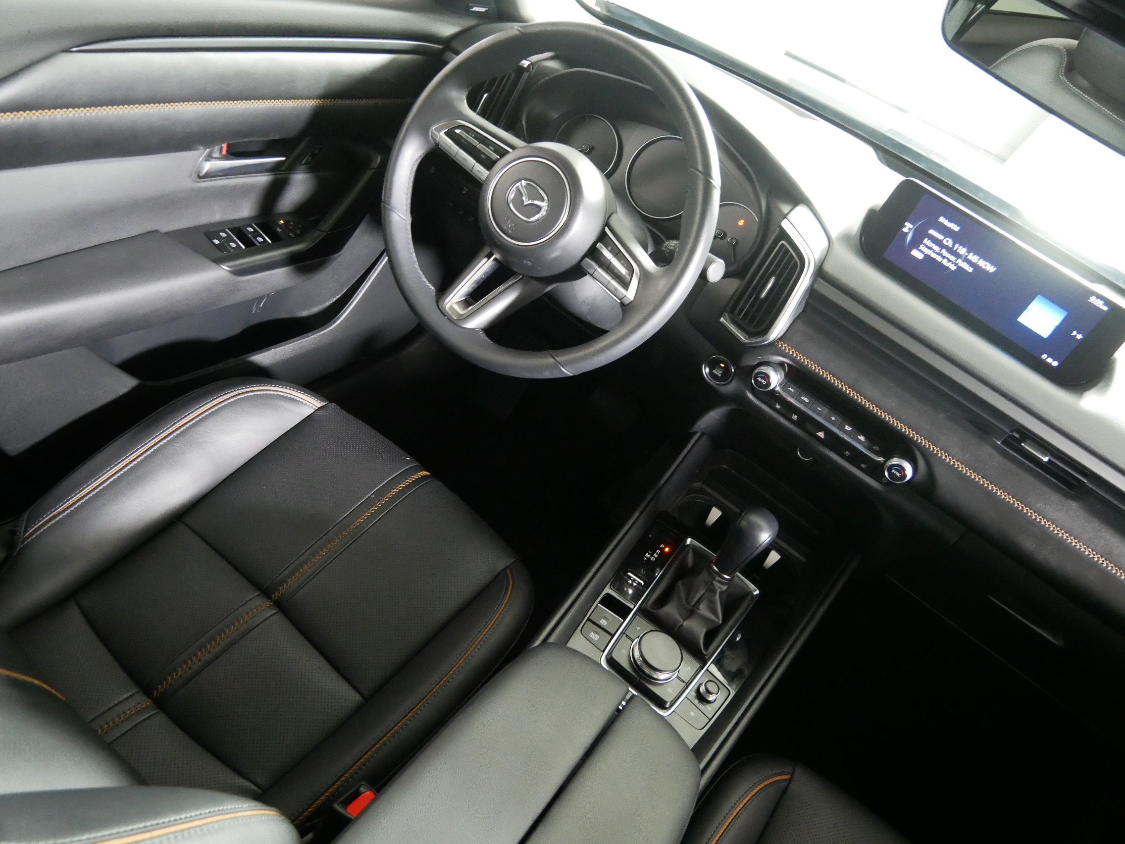 Used 2025 MAZDA CX-50 AWD 2.5 S w/ Premium Plus Pkg image 9