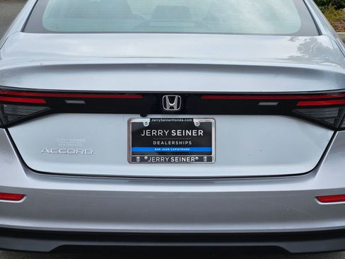 New 2025 Honda Accord SE image 13