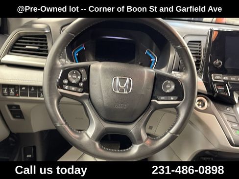 Used 2018 Honda Odyssey EX-L image 19