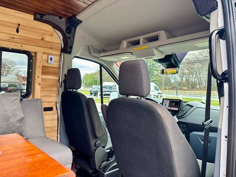 Used 2019 Ford Transit 250 148 Medium Roof image 22