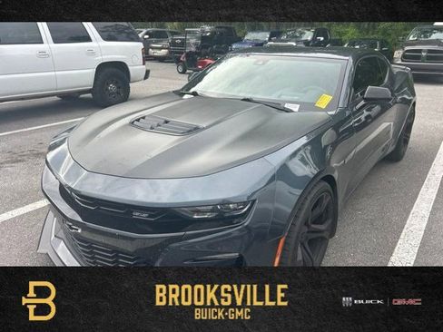 Certified 2019 Chevrolet Camaro SS RWD image 1