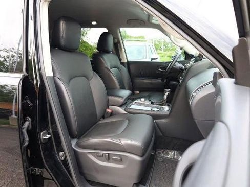 Used 2022 Nissan Armada SV w/ SV Appearance Package AWD/4WD image 28