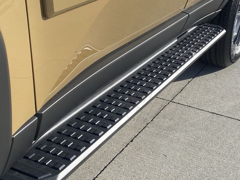 New 2026 Toyota Land Cruiser image 9