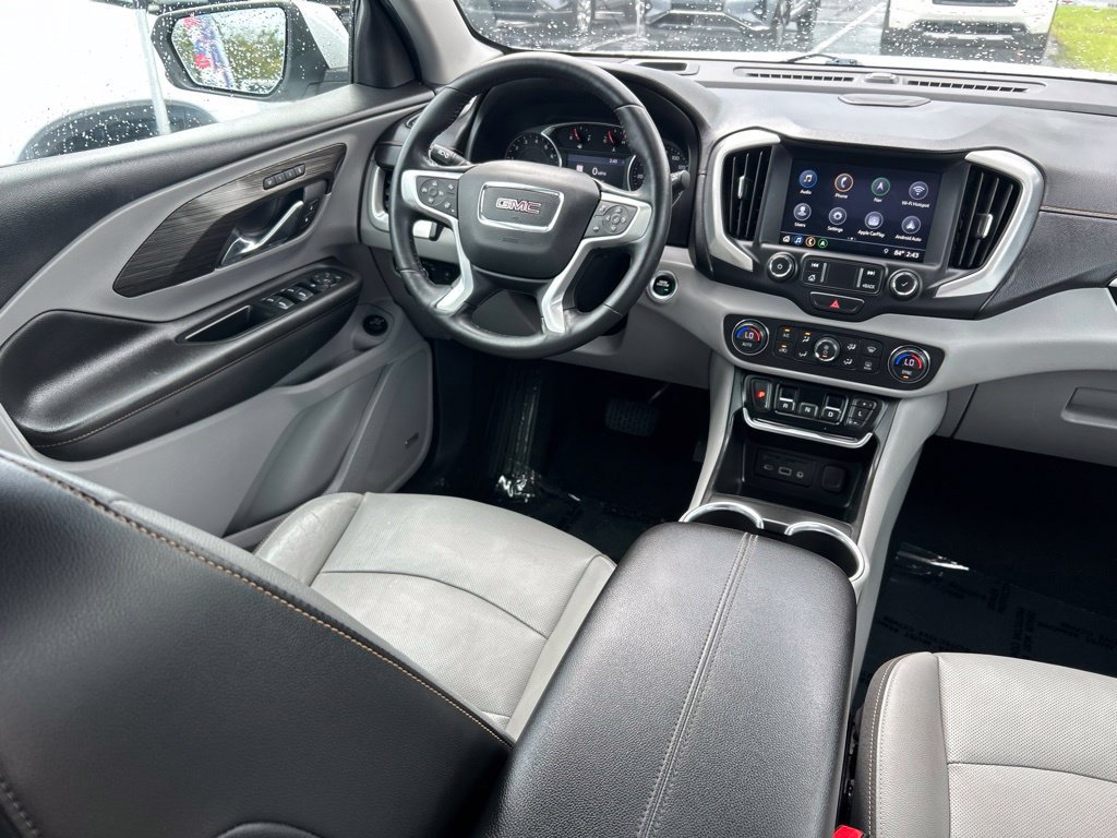 Used 2021 GMC Terrain SLT w/ Infotainment Package II FWD image 10