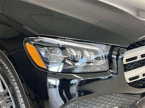 Certified 2023 Mercedes-Benz GLS 450 4MATIC image 9